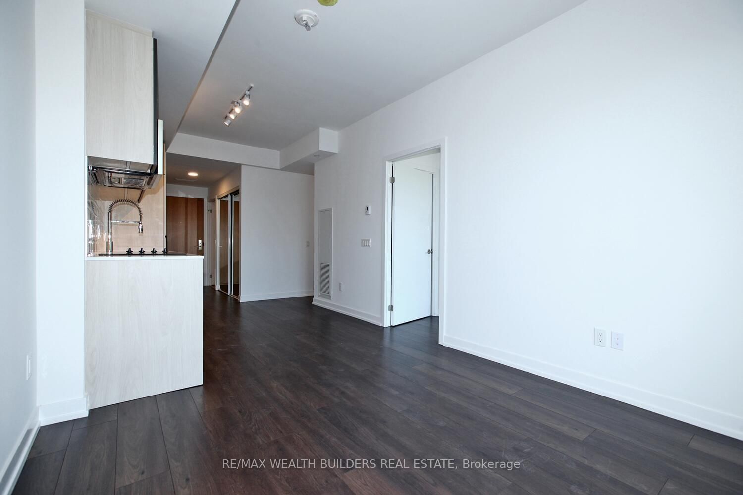 150 Logan Ave, unit 441 for rent