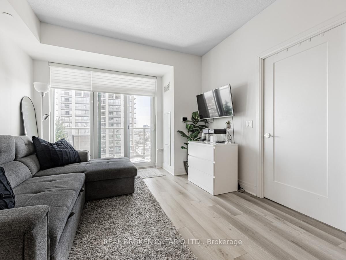 3220 Sheppard Ave E, unit 1206 for sale