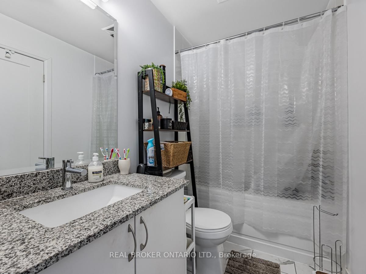 3220 Sheppard Ave E, unit 1206 for sale