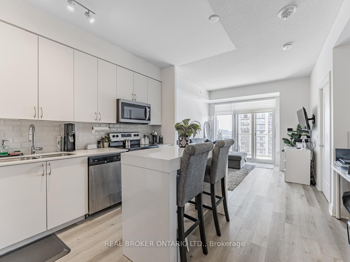 3220 Sheppard Ave E, unit 1206 for sale