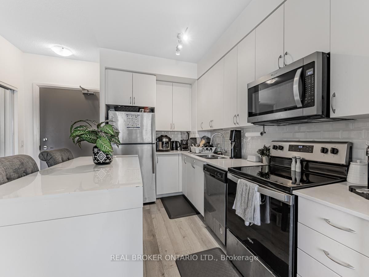 3220 Sheppard Ave E, unit 1206 for sale