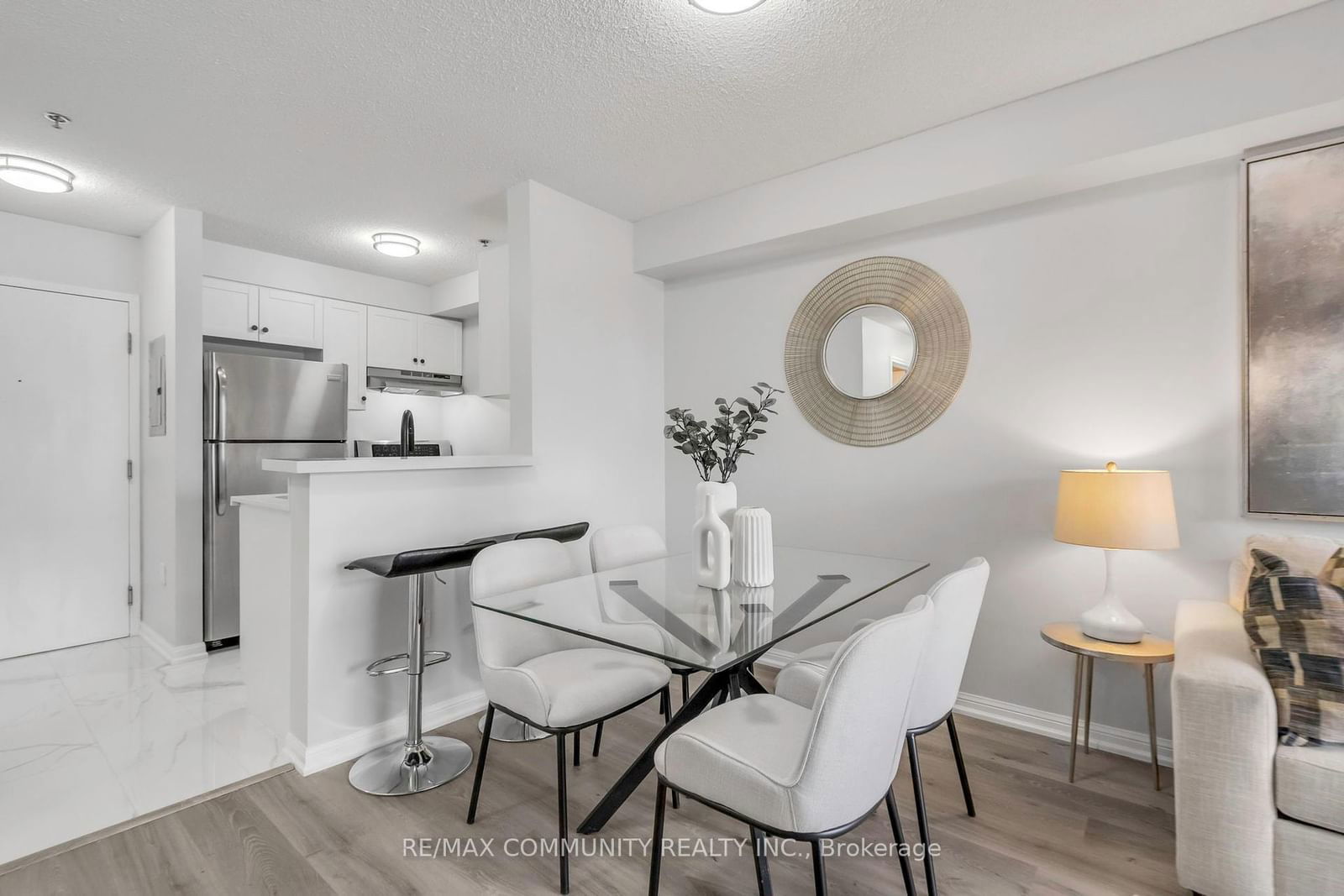 5225 Finch Ave E, unit 310 for sale