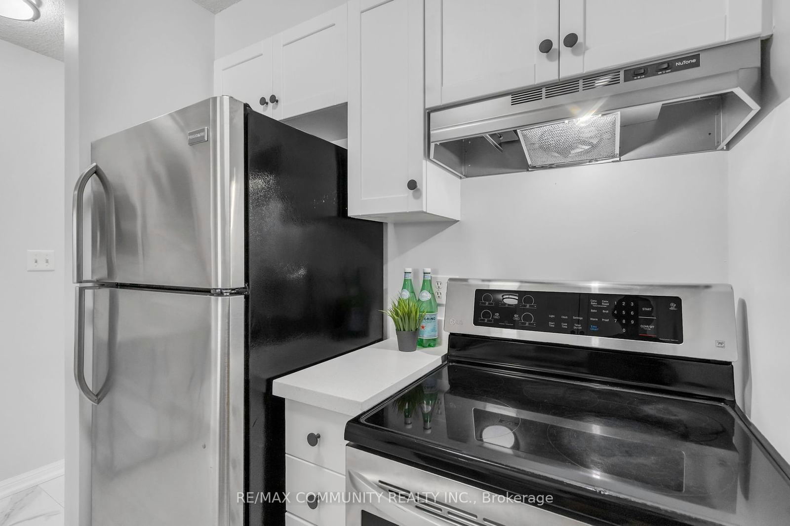 5225 Finch Ave E, unit 310 for sale