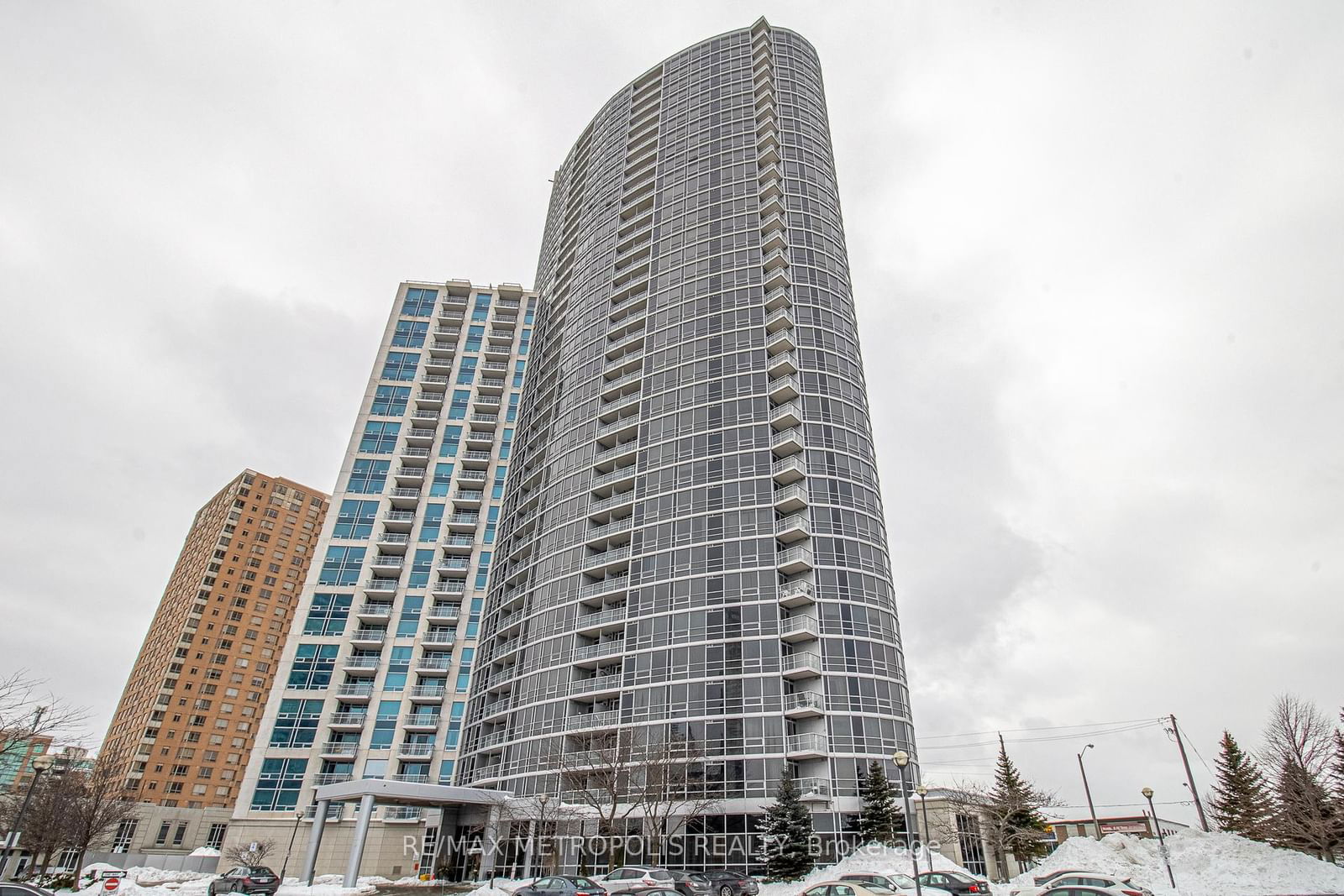 83 Borough Dr, unit 705 for rent