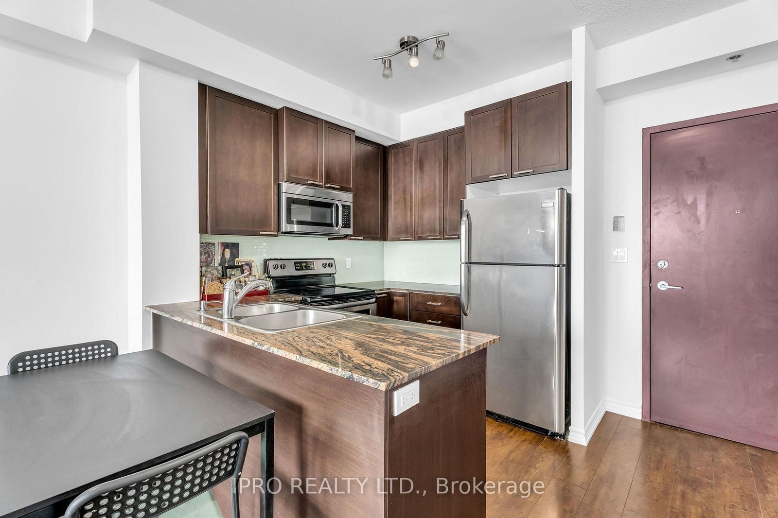 1328 Birchmount Rd, unit 308 for sale