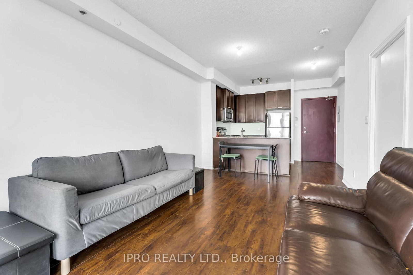 1328 Birchmount Rd, unit 308 for sale