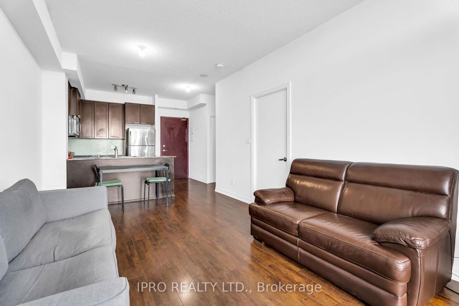 1328 Birchmount Rd, unit 308 for sale