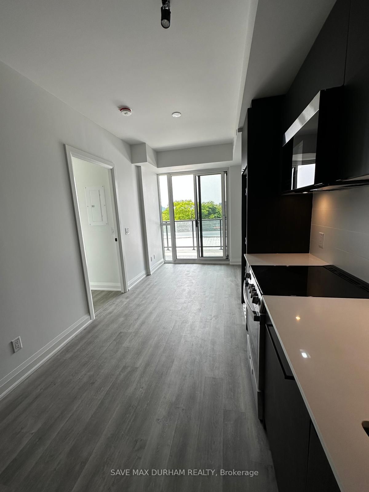 2369 Danforth Ave, unit 616 for rent