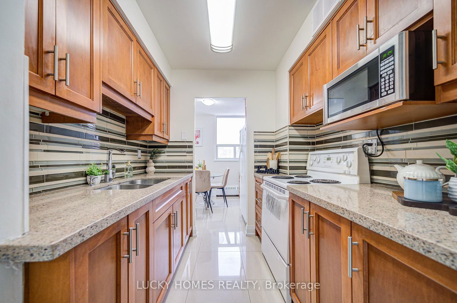 3311 Kingston Rd, unit 401 for sale