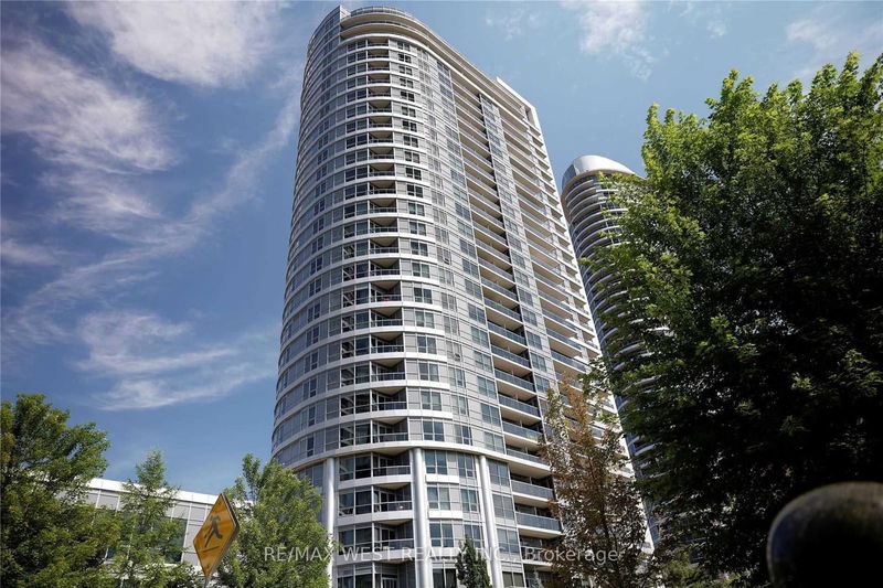 151 Village Green Sq, unit 2805 for sale