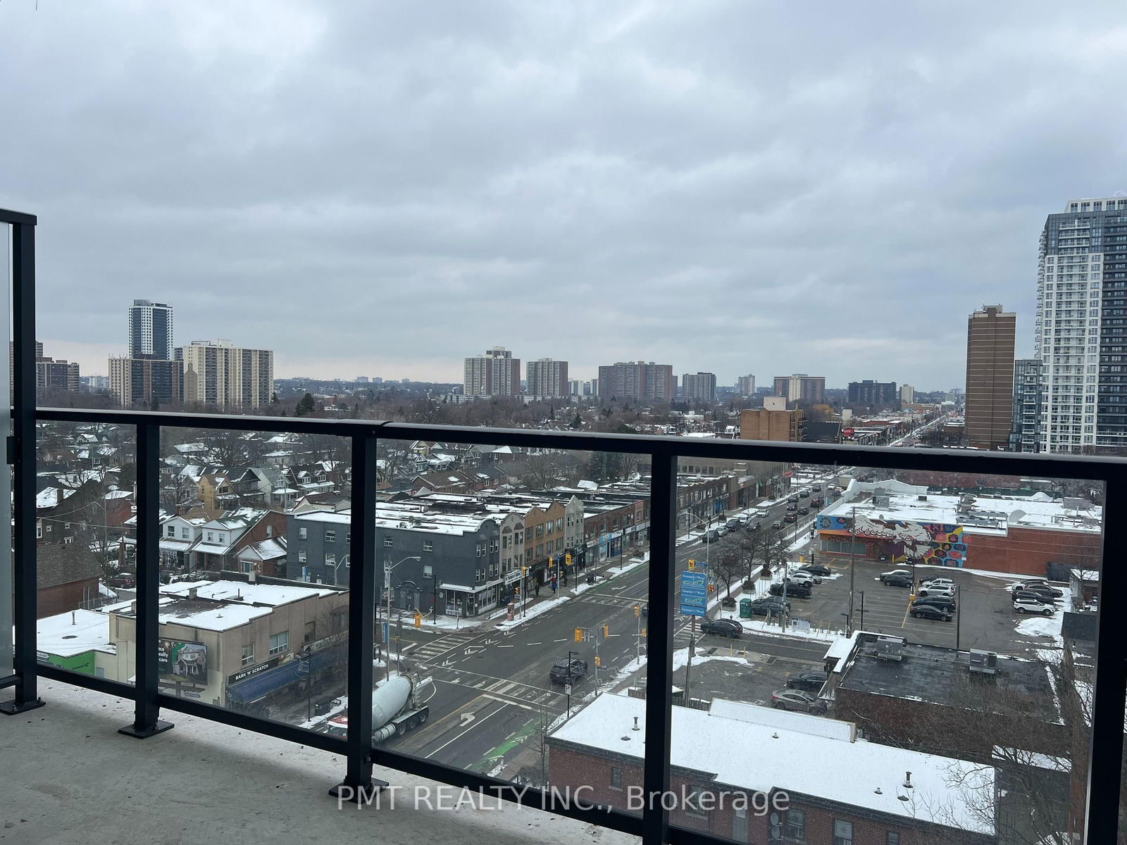 2369 Danforth Ave, unit 907 for rent