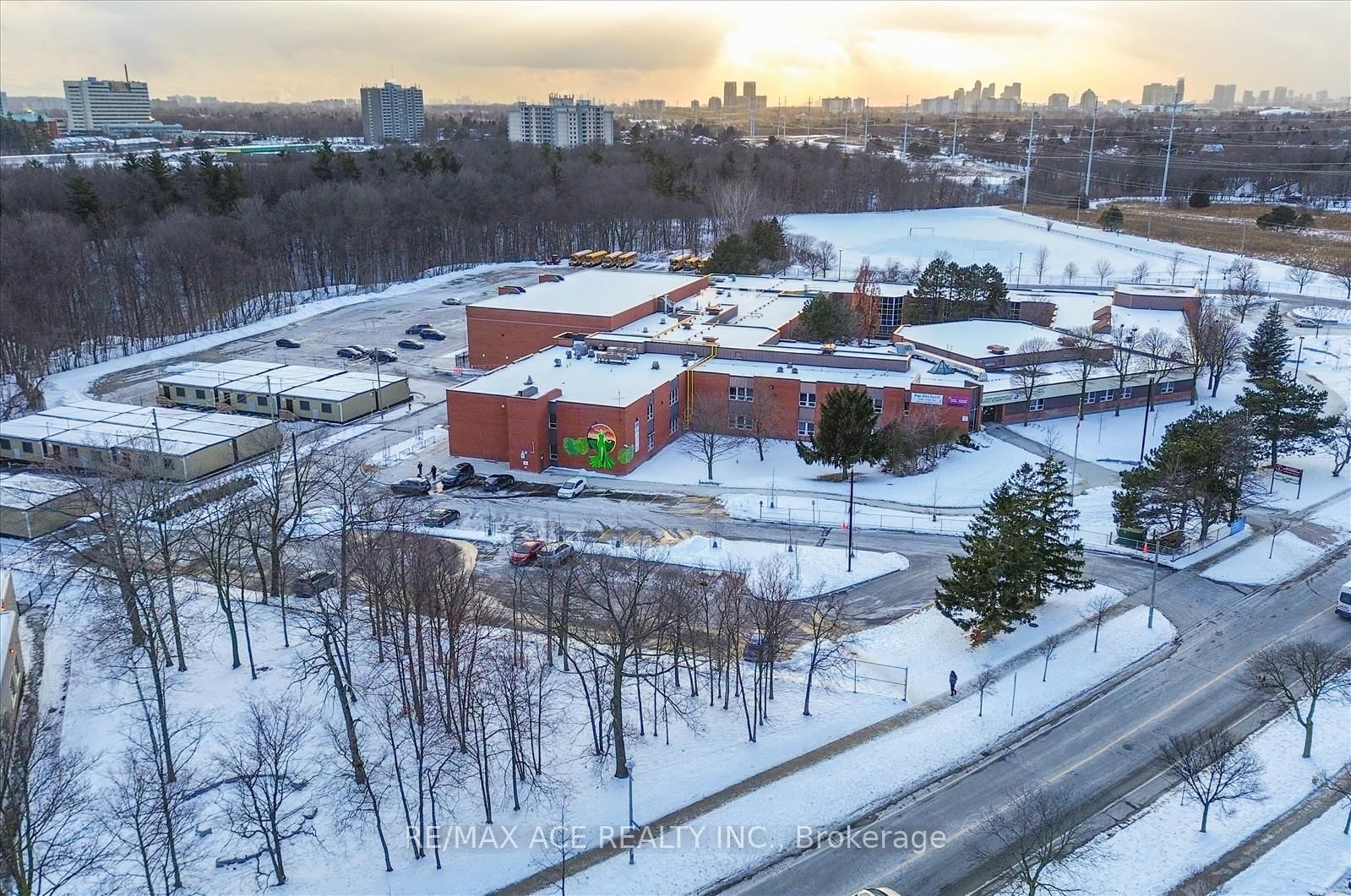 705 Military Trail Townhouses, Scarborough, Toronto