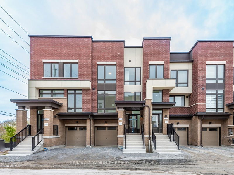 799 Heathrow Path, unit 32 for rent