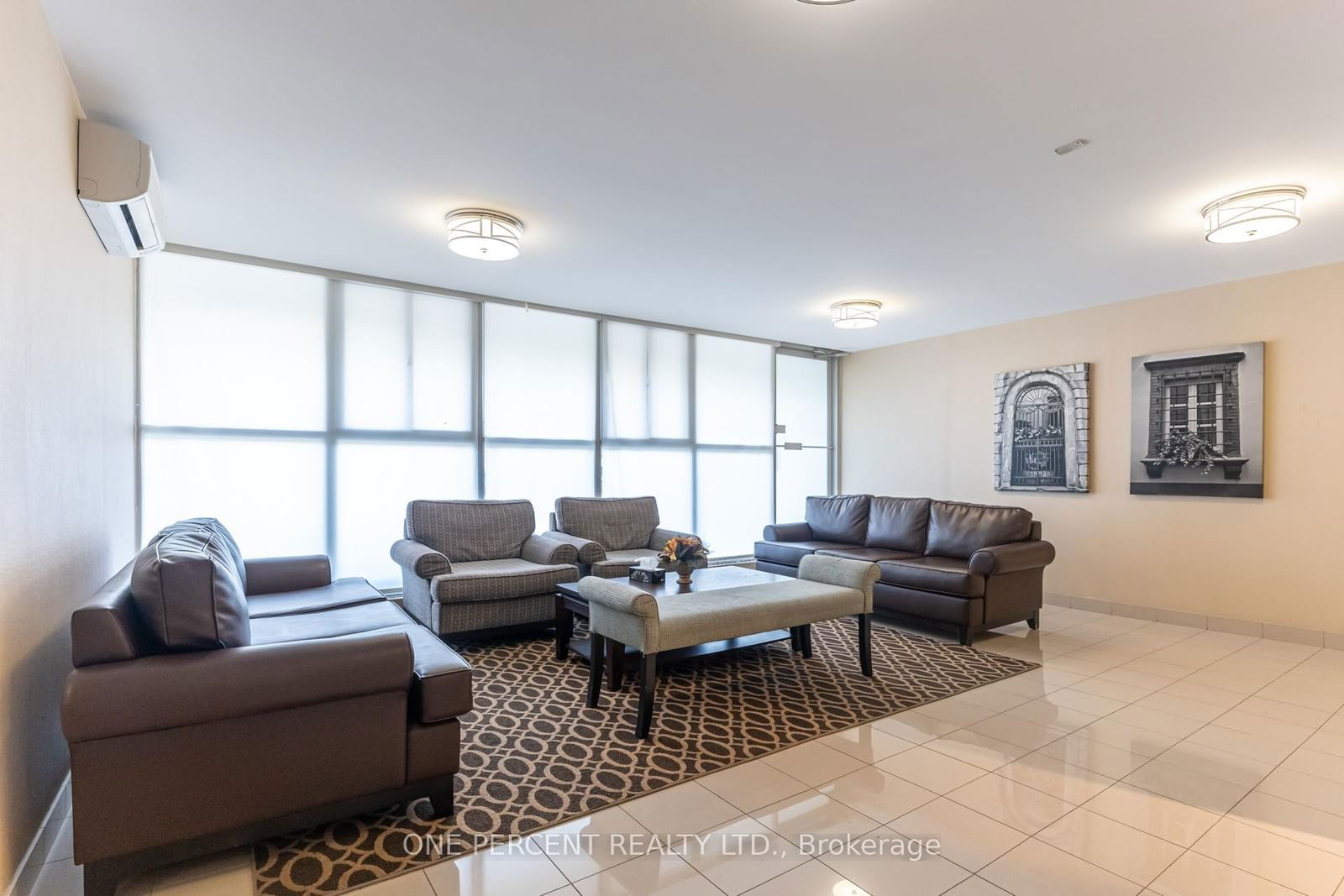 2 Glamorgan Ave, unit 1106 for sale