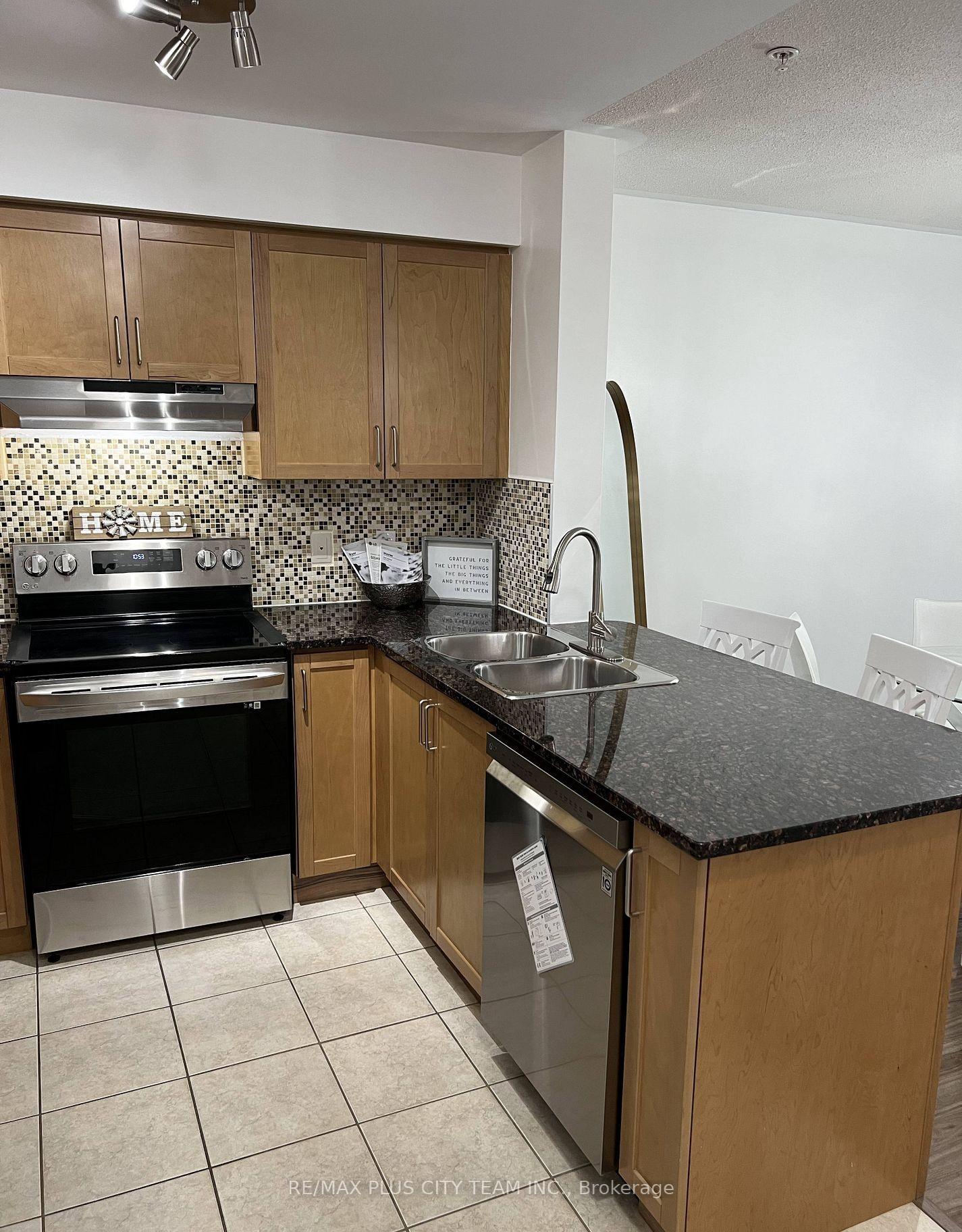 10 Mendelssohn St, unit 111 for rent