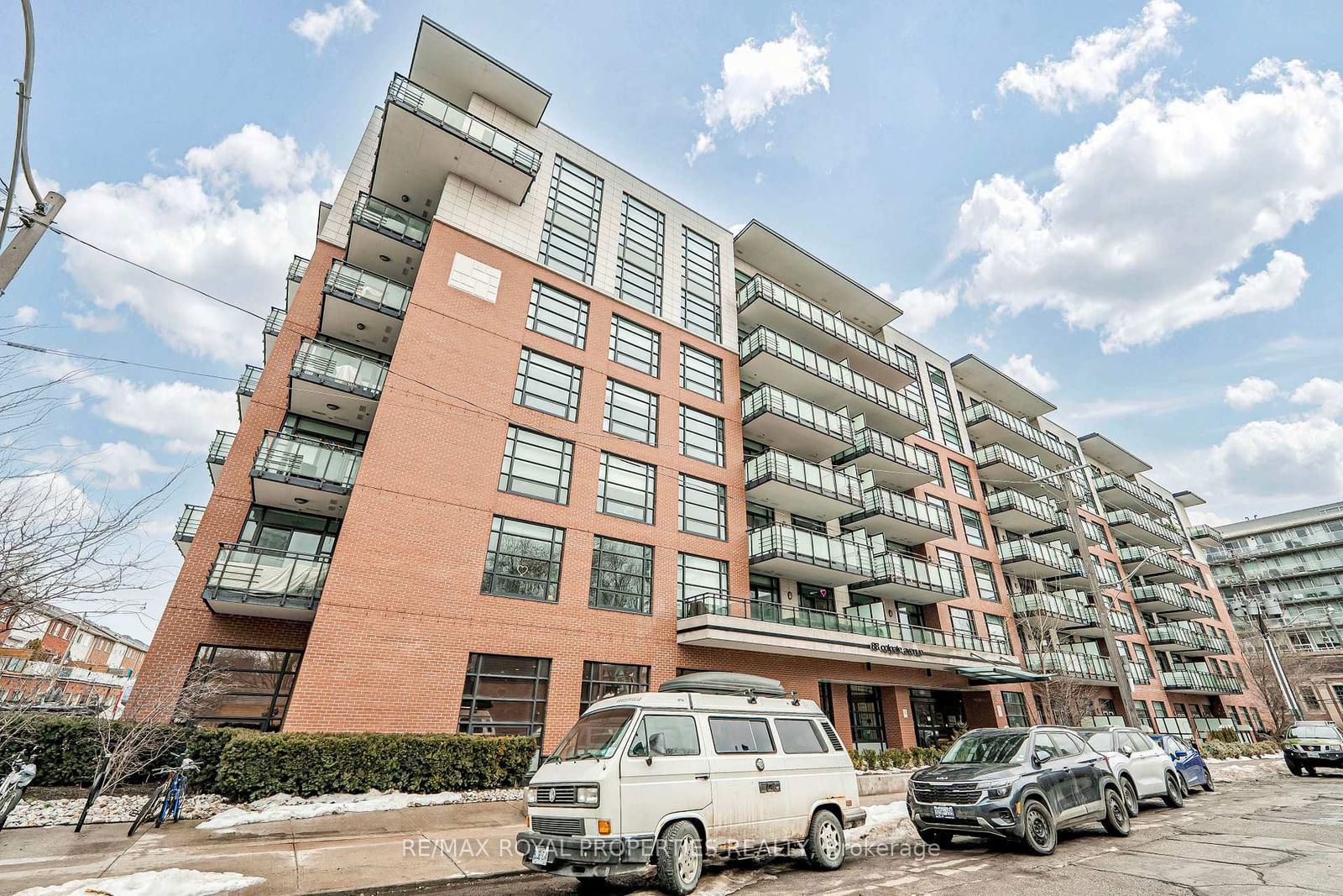 88 Colgate Ave, unit 328 for sale