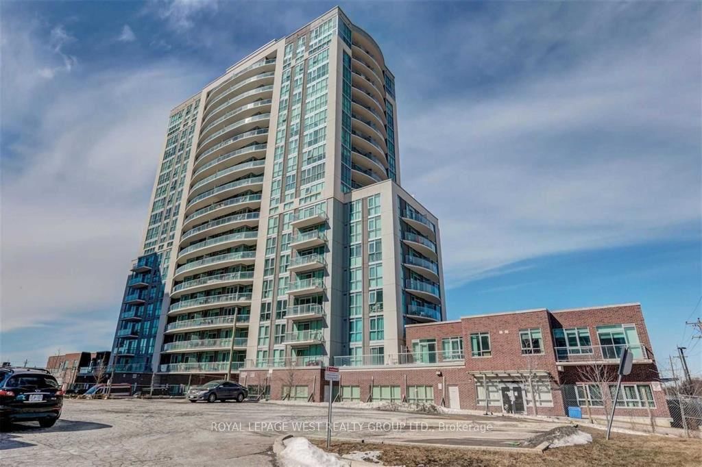 1328 Birchmount Rd, unit 2104 for sale