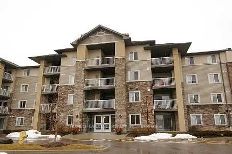 684 Warden Ave, unit 131 for rent