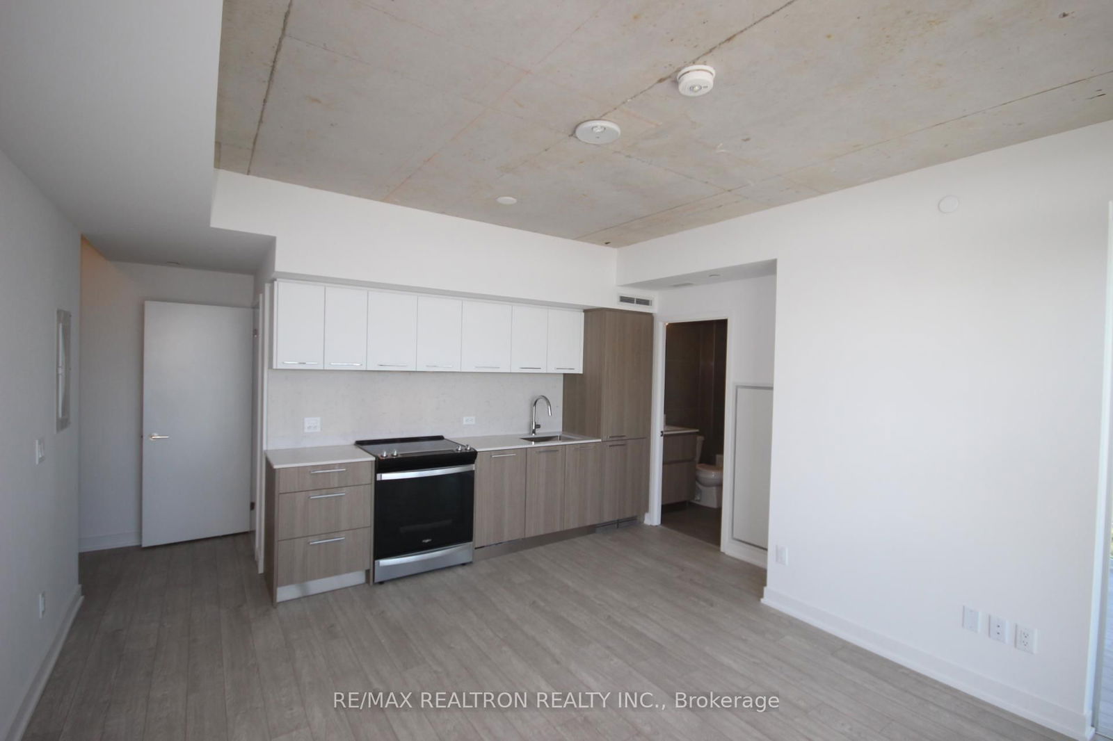 45 Baseball Pl, unit 1208 for rent