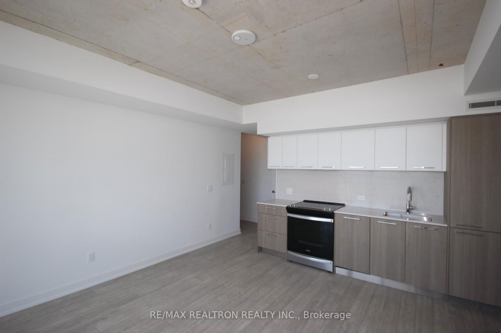 45 Baseball Pl, unit 1208 for rent