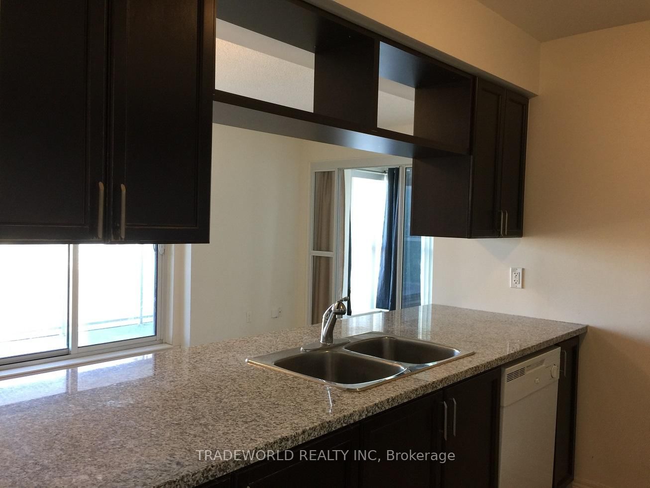 70 Town Centre Crt, unit 1904 for rent