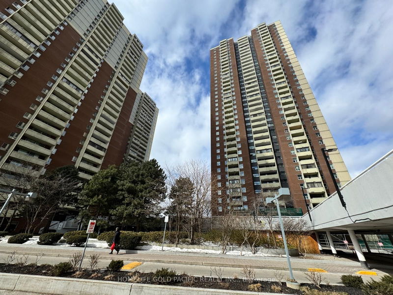 1 Massey Sq, unit 1214 for sale