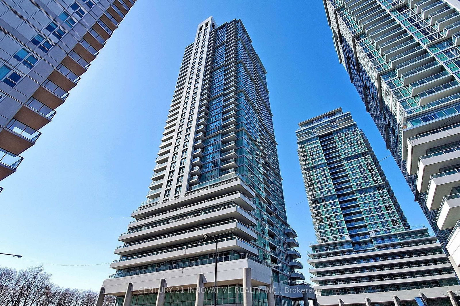 50 Town Centre Crt, unit 504 for sale