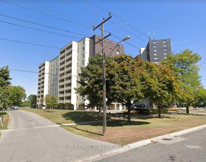 3420 Eglinton Ave E, unit 807 for sale