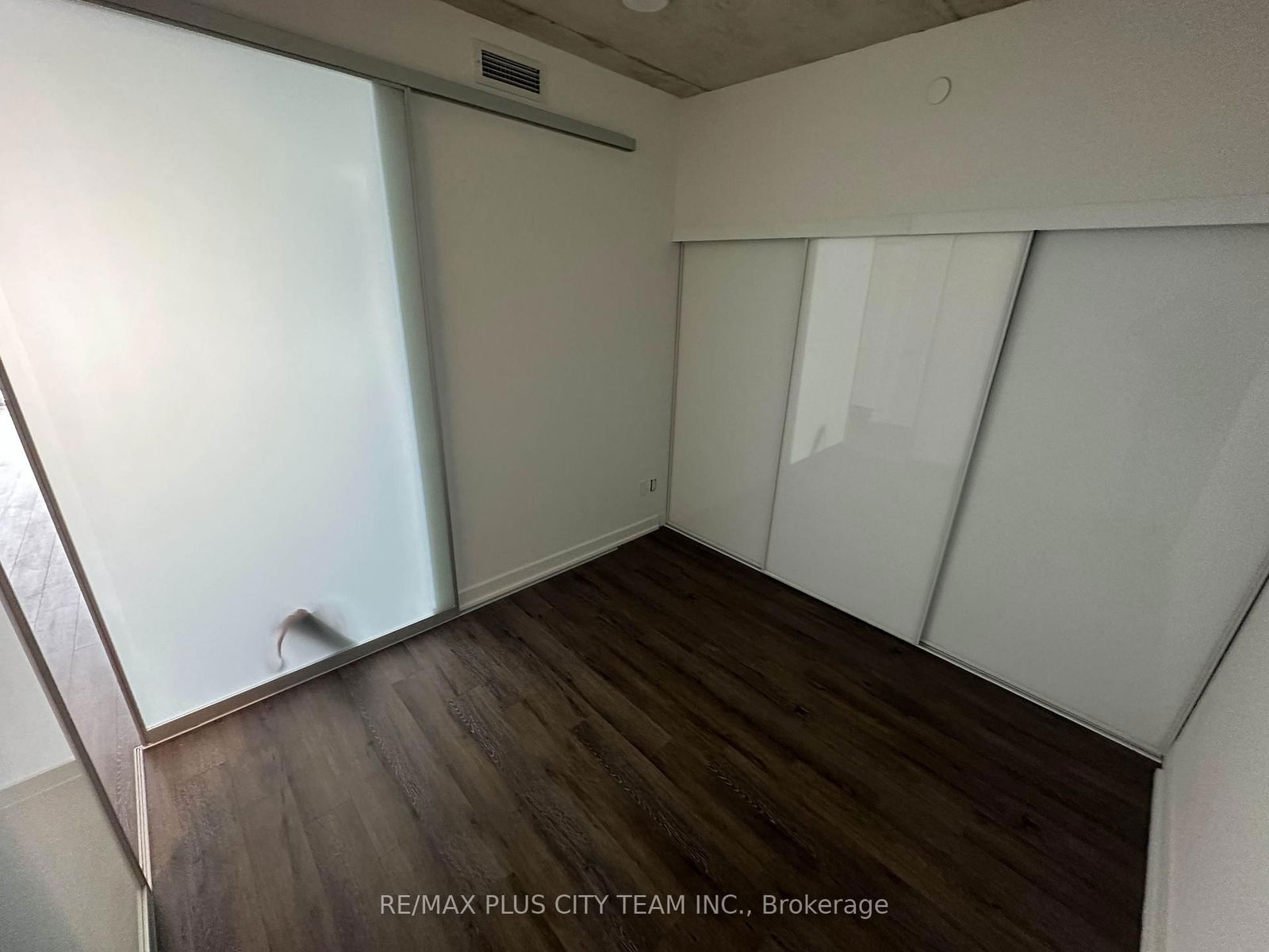 45 Baseball Pl, unit 811 for rent