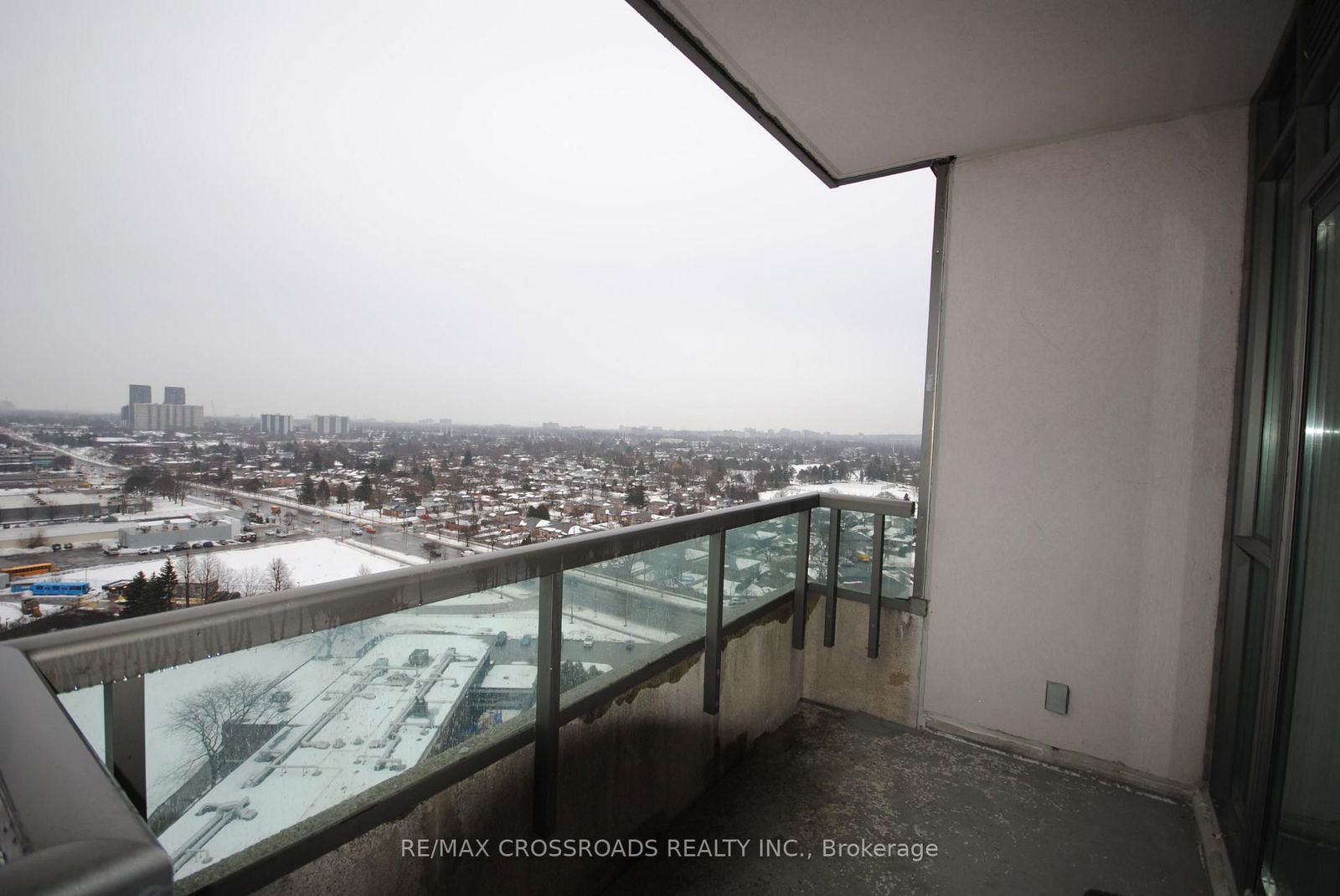 68 Grangeway Ave, unit 2107 for sale