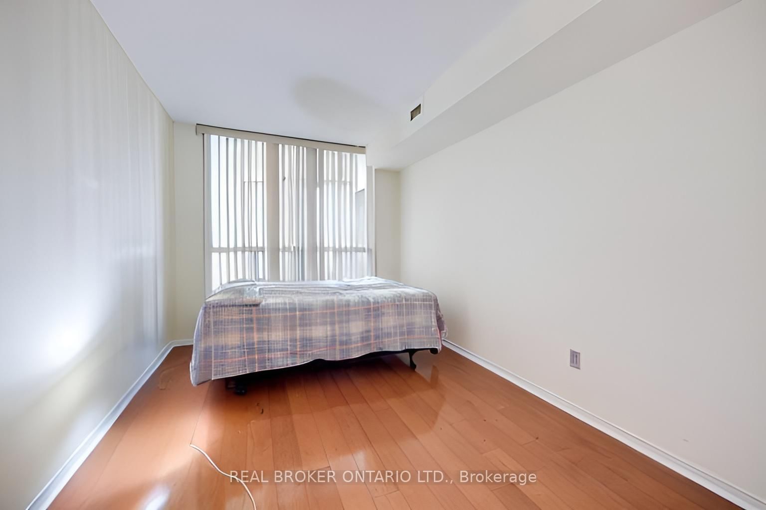 4727 Sheppard Ave E, unit 608 for sale