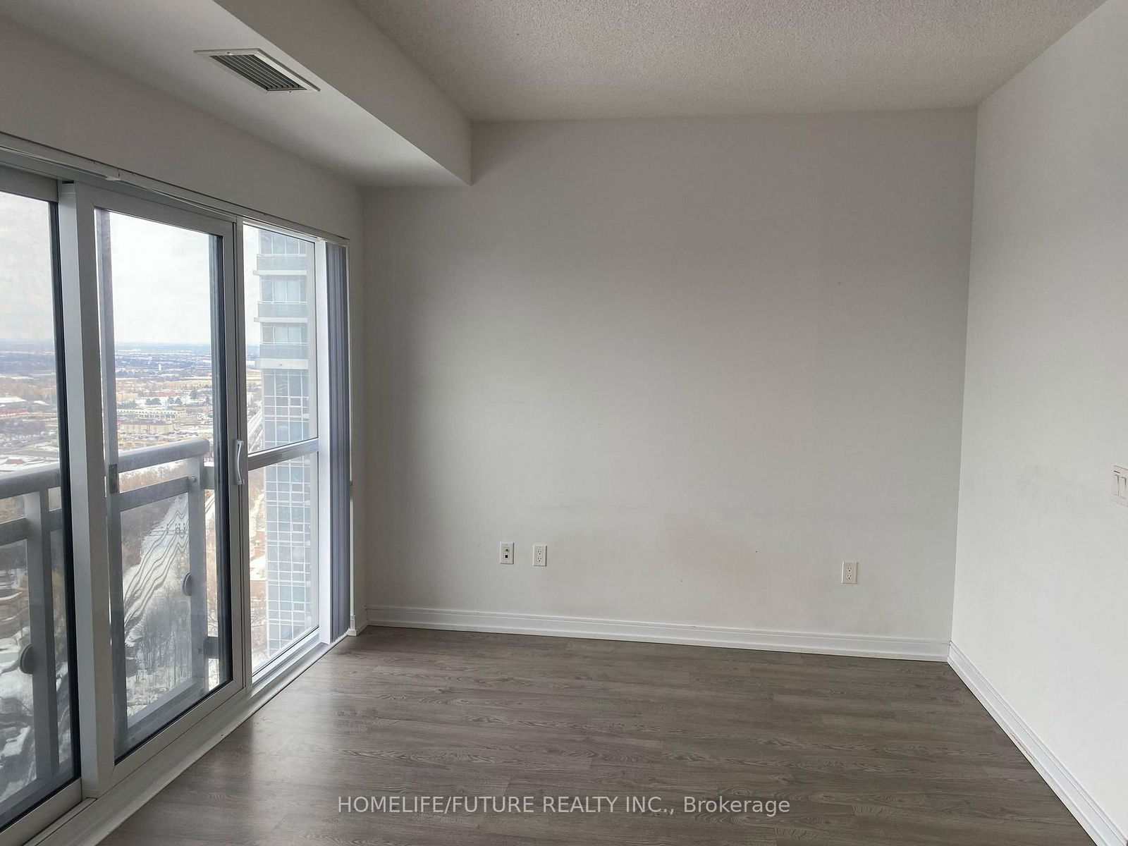 275 Village Green Sq, unit 3121 for rent