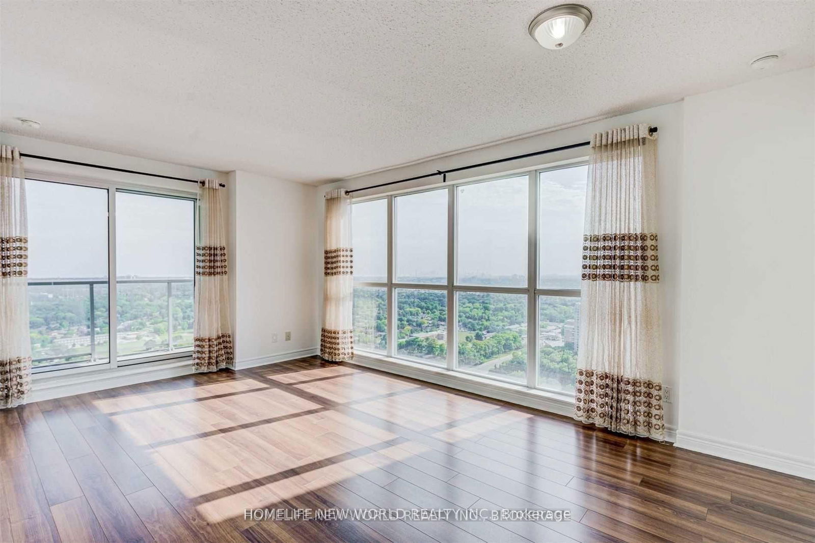 50 Town Centre Crt, unit 3602 for rent