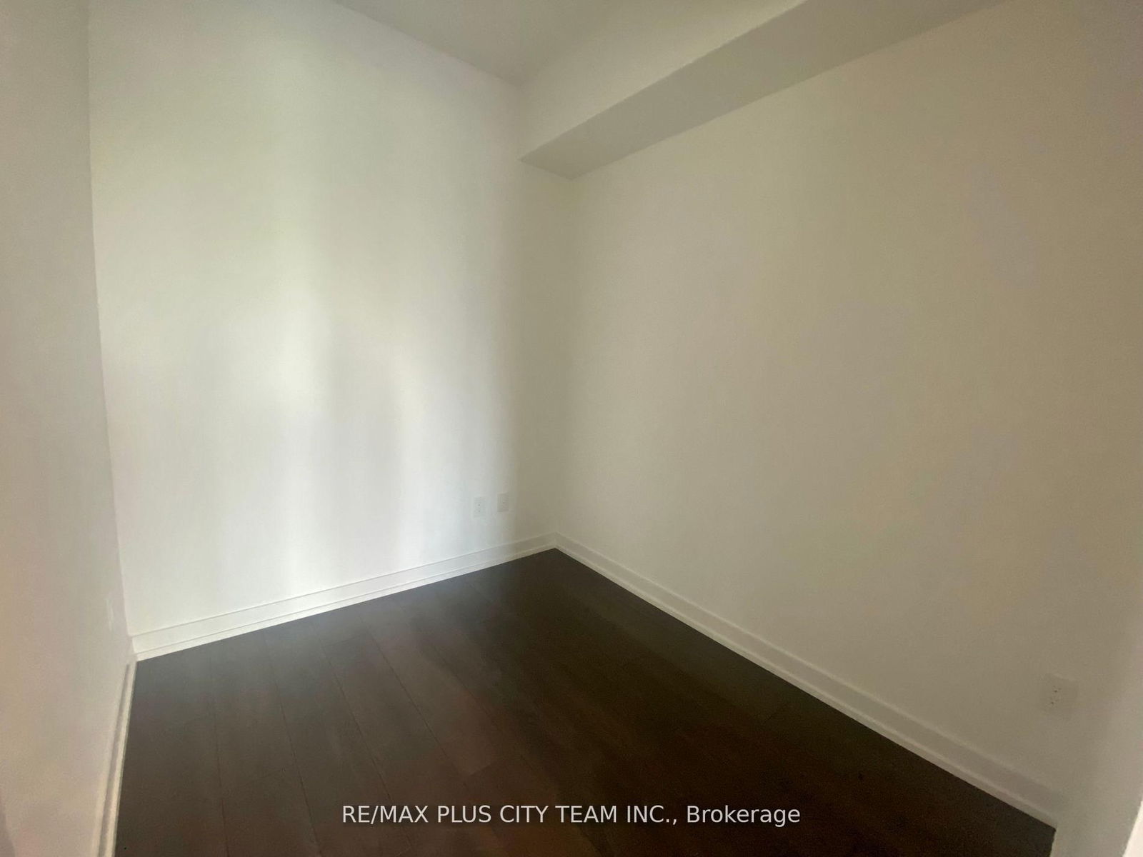 150 Logan Ave, unit 617 for rent