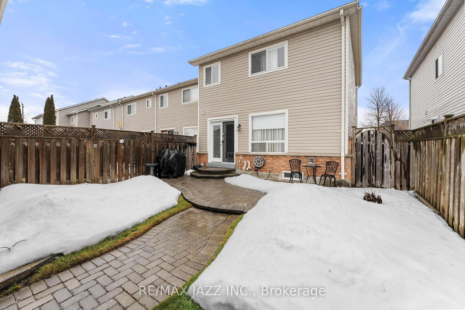 Bayside Gate Townhomes, Whitby, Toronto