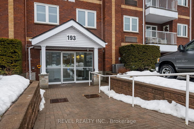 193 Lake Driveway Dr W, unit 309 for sale