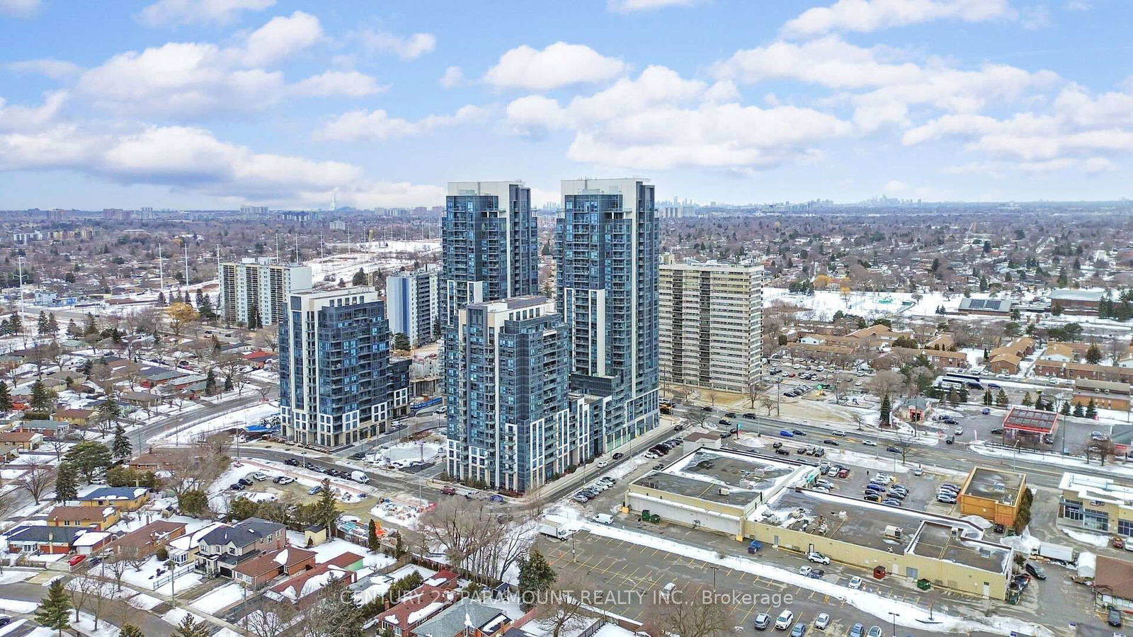 30 Meadowglen Pl, unit 2701 for sale