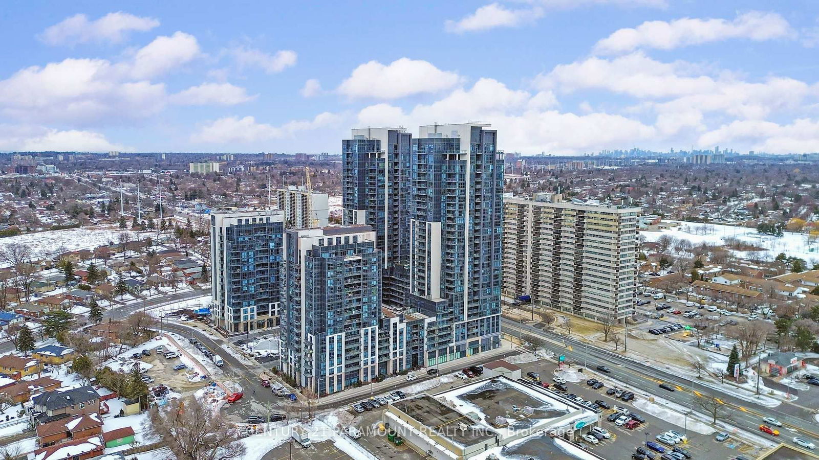 30 Meadowglen Pl, unit 2701 for sale