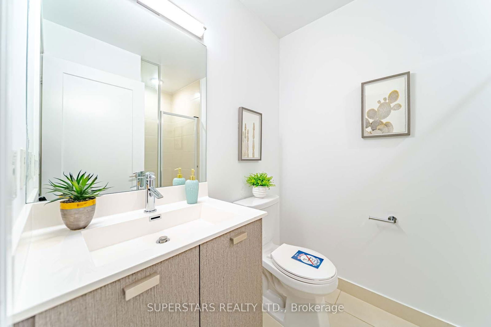 275 Village Green Sq, unit 3115 for sale