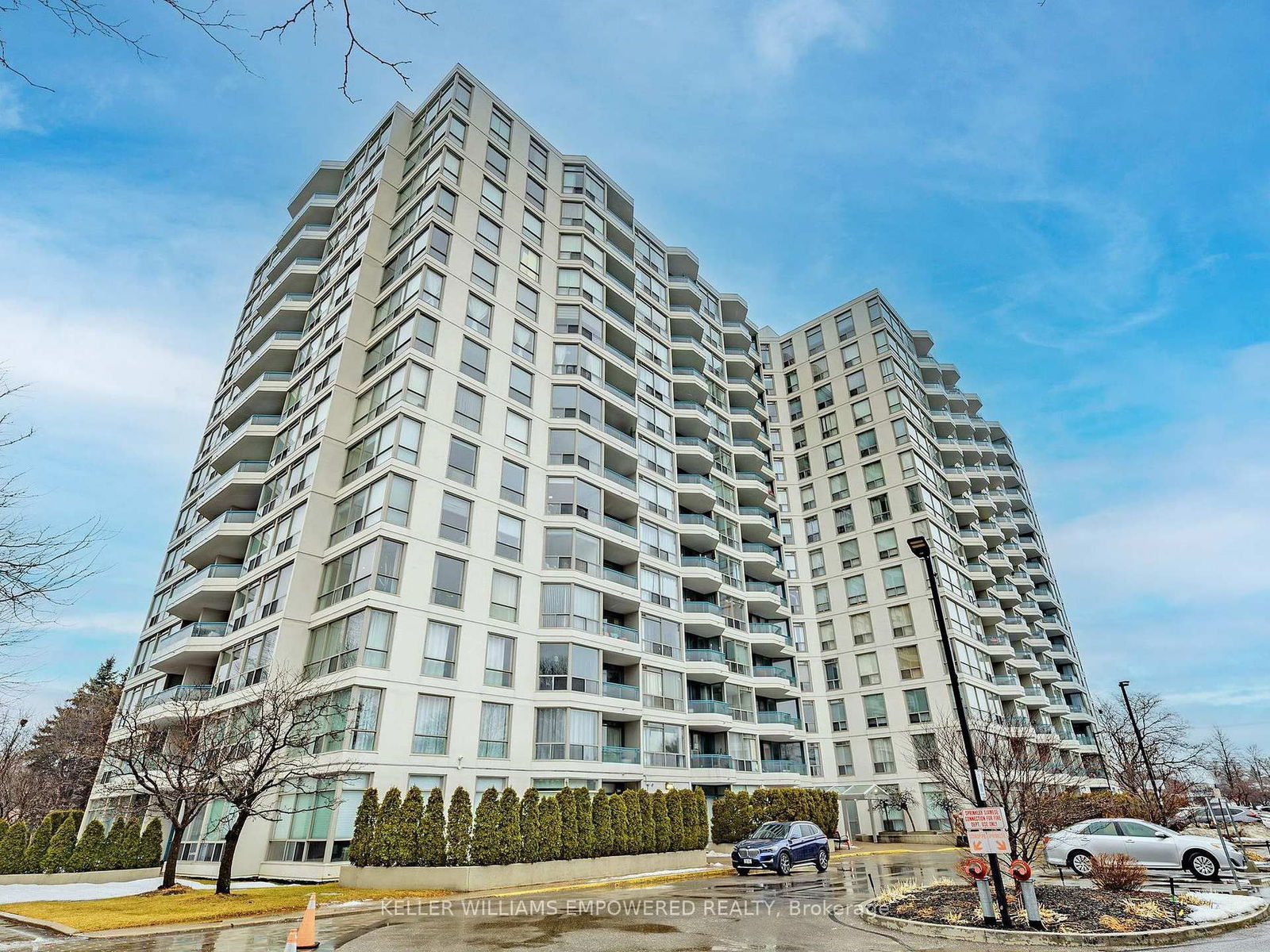 4727 Sheppard Ave E, unit 1007 for sale