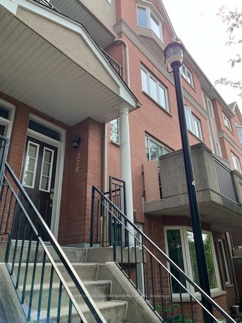 1881 Mcnicoll Ave, unit 228 for sale