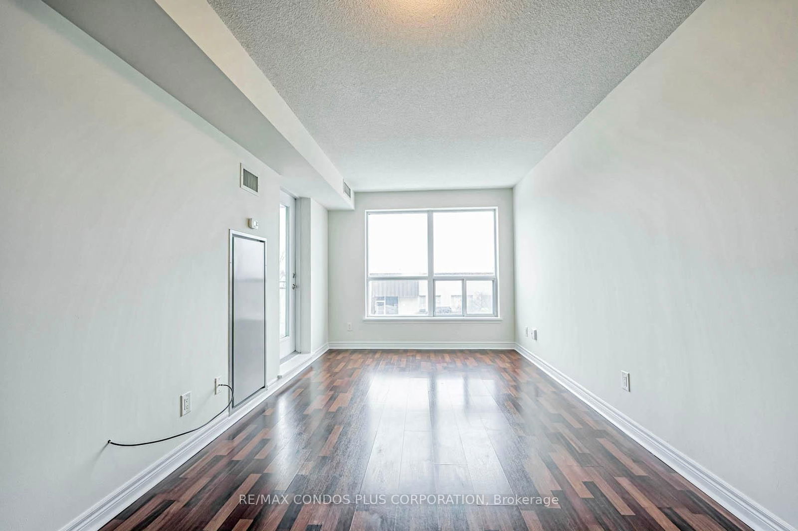 60 Fairfax Cres, unit 227 for sale