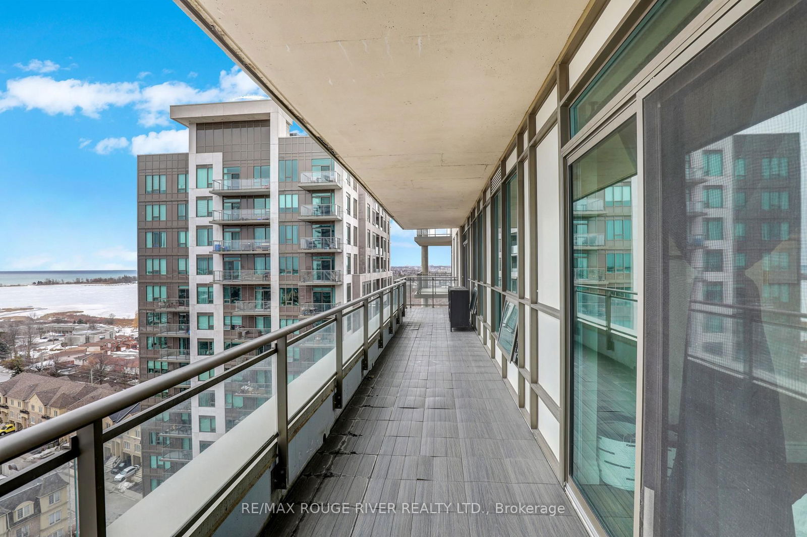 1235 Bayly St, unit 1501 for sale