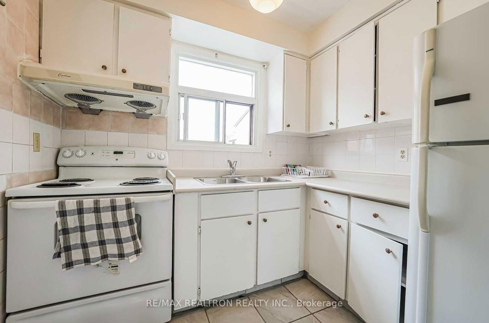 275 Broadview Ave, unit 59 for rent