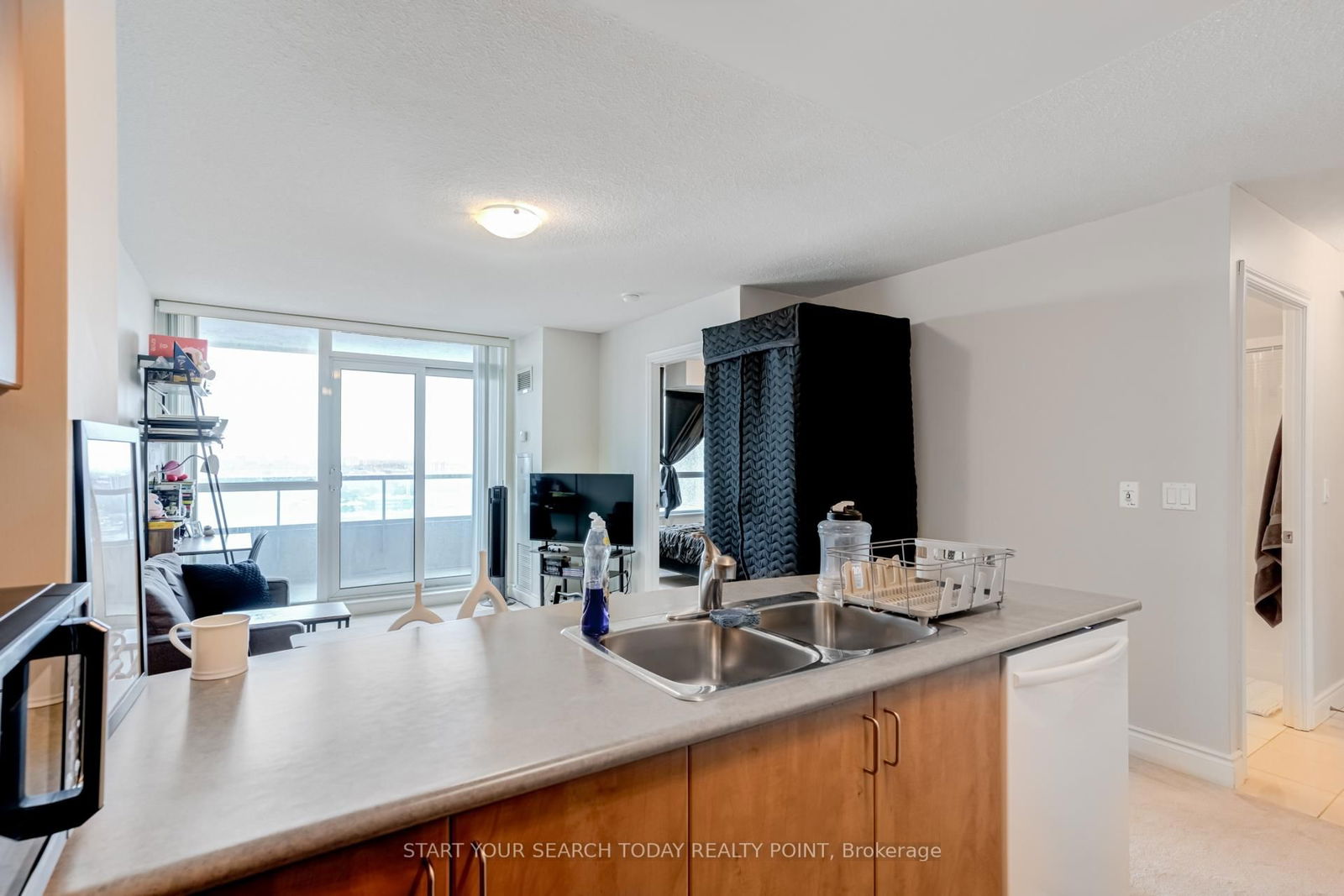 60 Brian Harrison Way, unit 2206 for sale