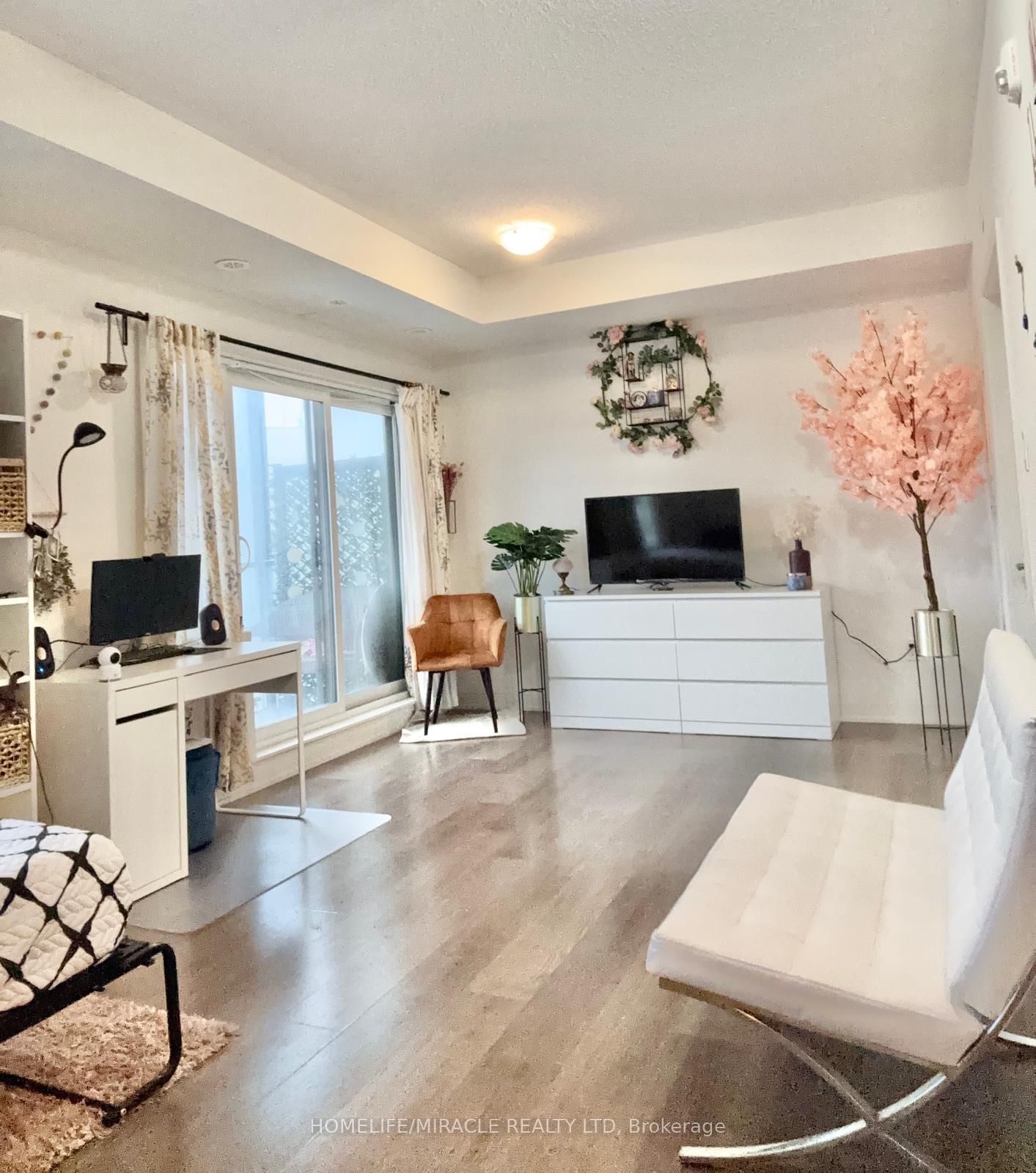 5131 Sheppard Ave E, unit 413 for rent