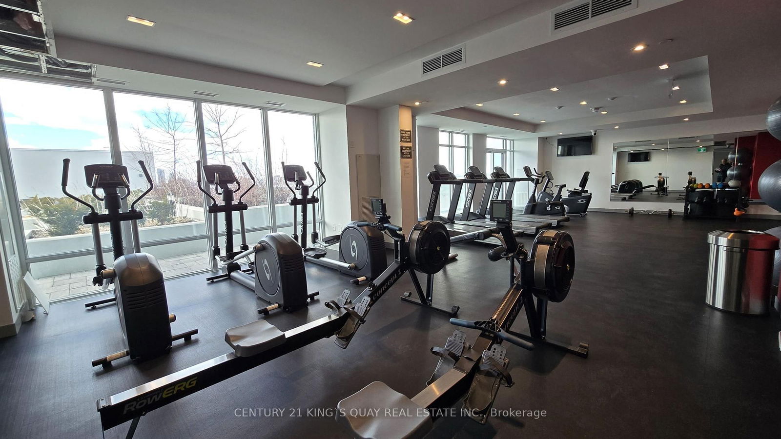 3220 Sheppard Ave E, unit 422 for rent