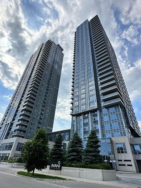 275 Village Green Sq, unit 2820 for sale