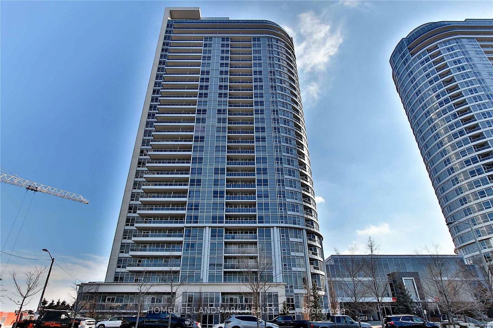 181 Village Green Sq, unit 2216 for rent