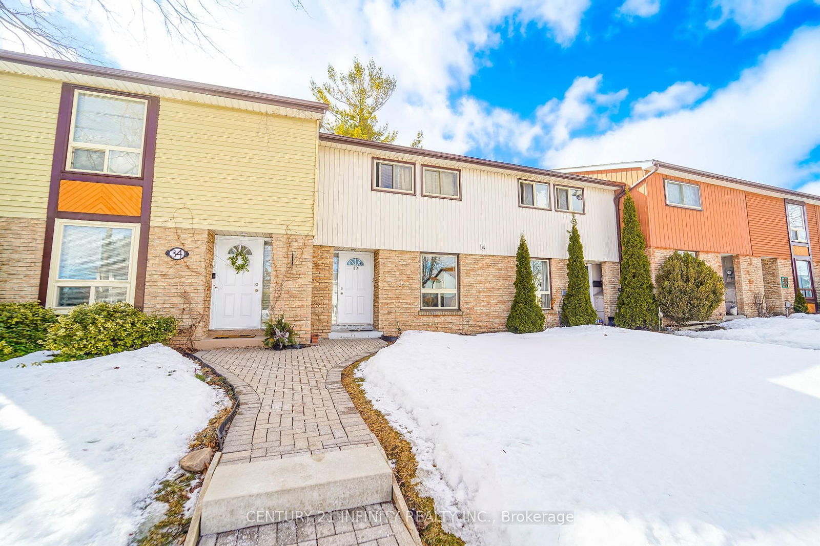 1400 Mary Street Townhomes, Oshawa, Toronto